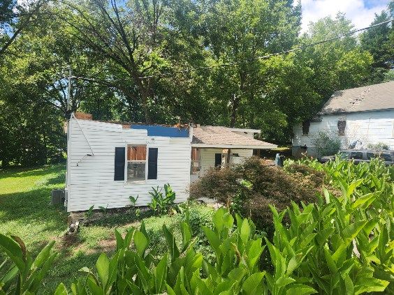 42 14th St SE, Hickory, NC