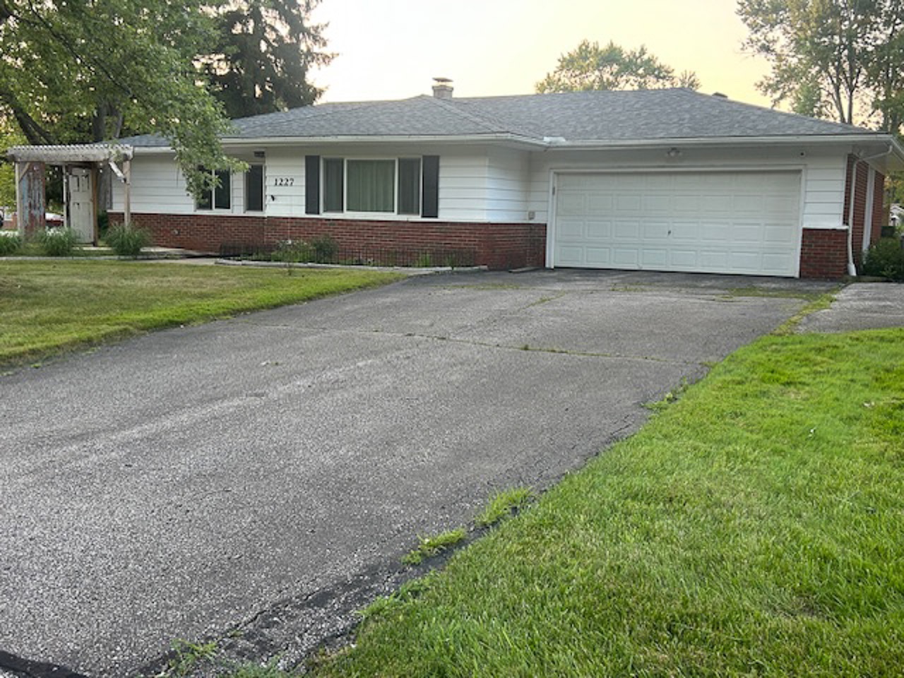 1227 Shepard Hills Blvd, Macedonia, OH