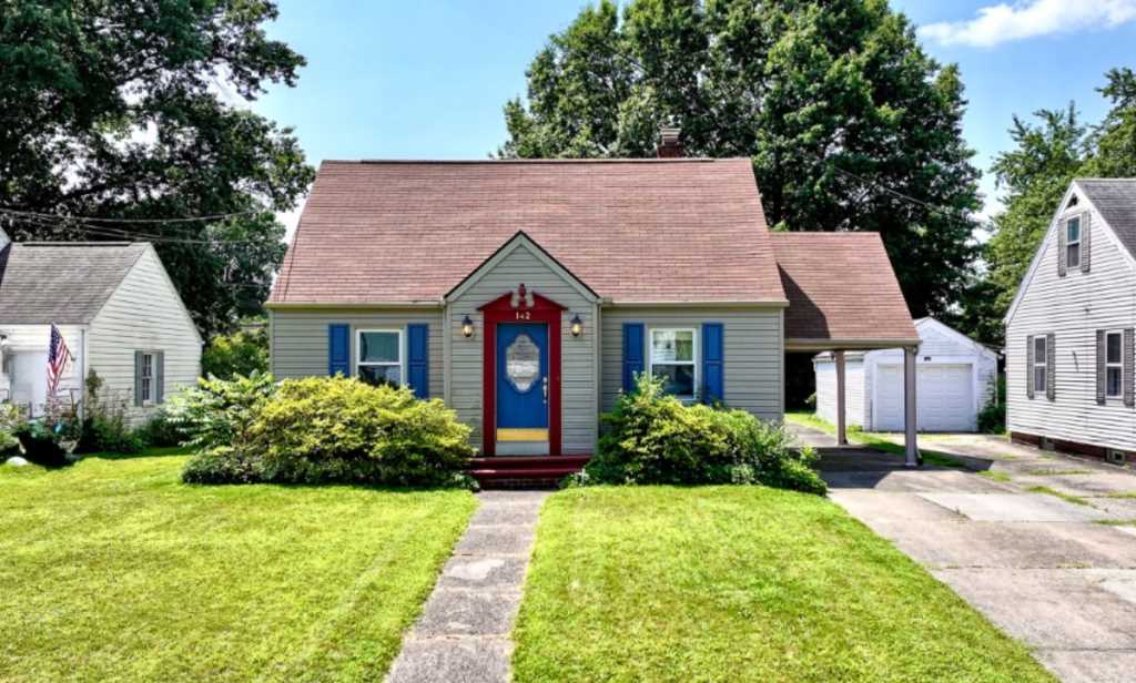 142 36th St NE, Canton, OH