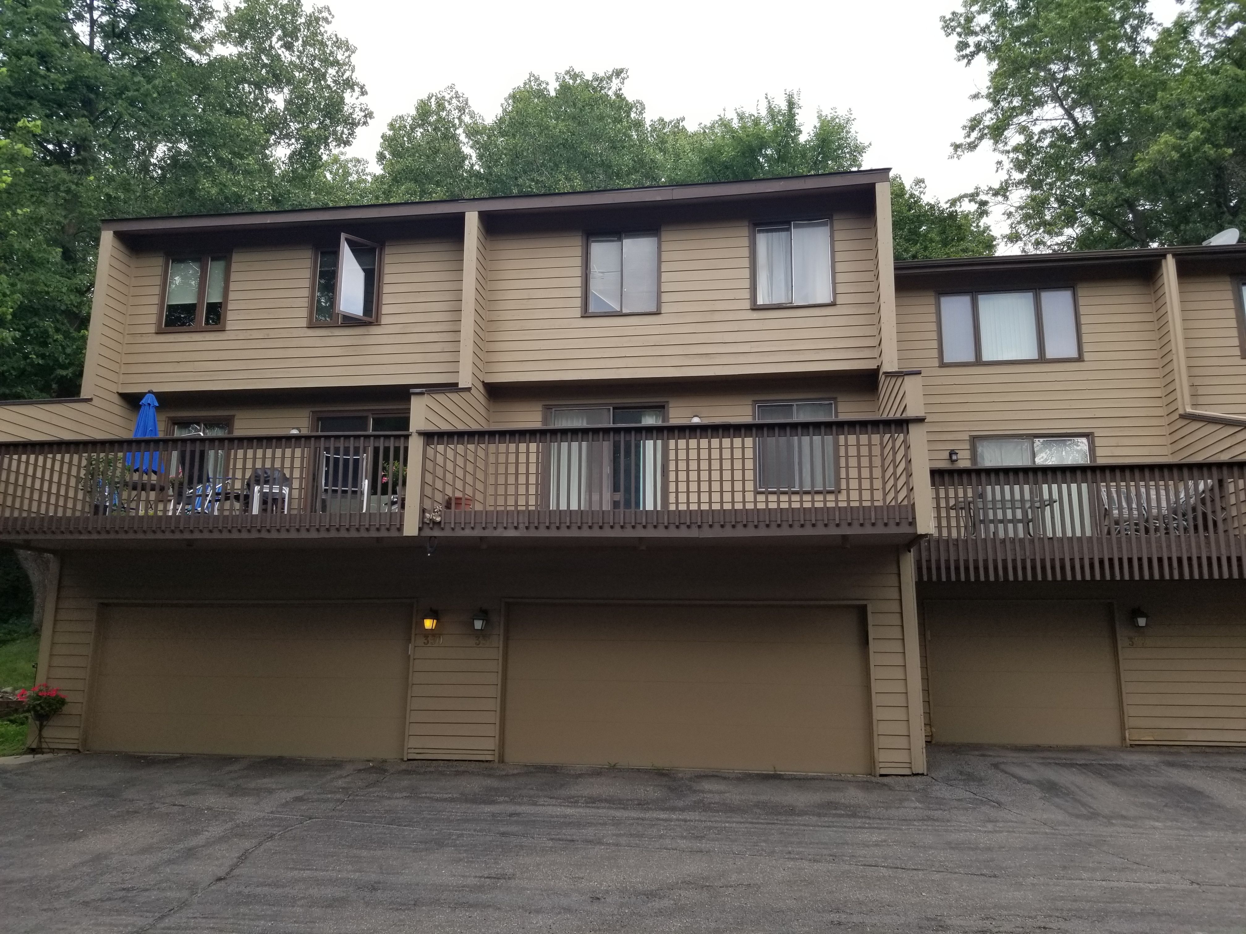 351 W Eagle Lake Dr, Maple Grove, MN