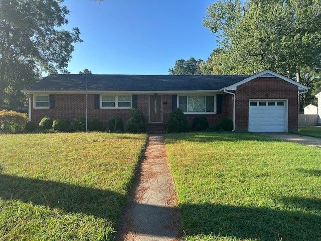 501 Frank Ln, Newport News, VA