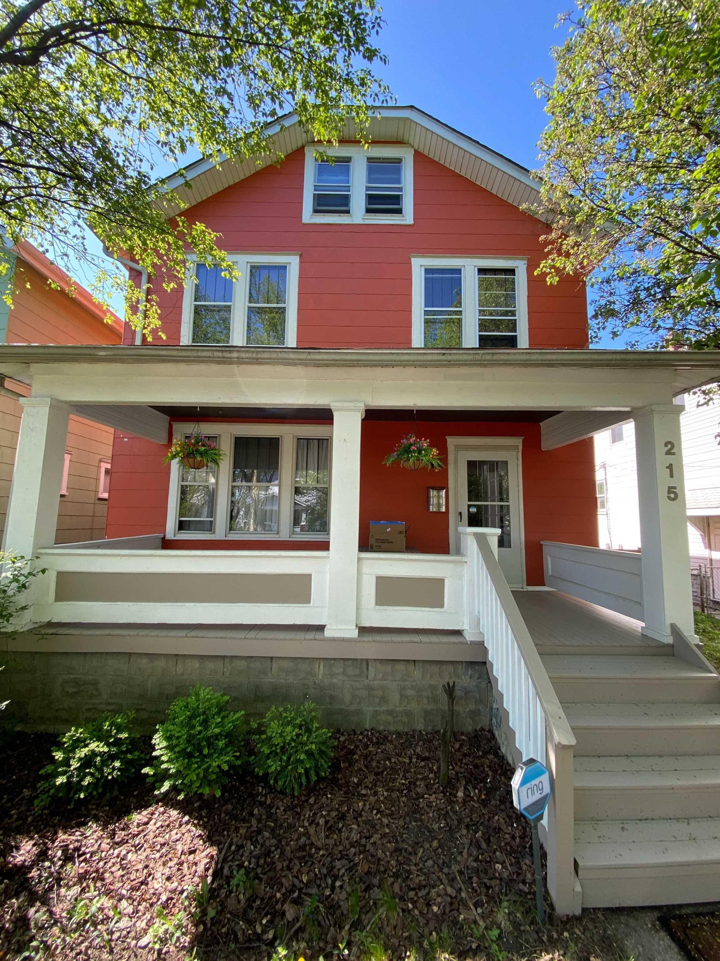 215 E Jenkins Ave, Columbus, OH