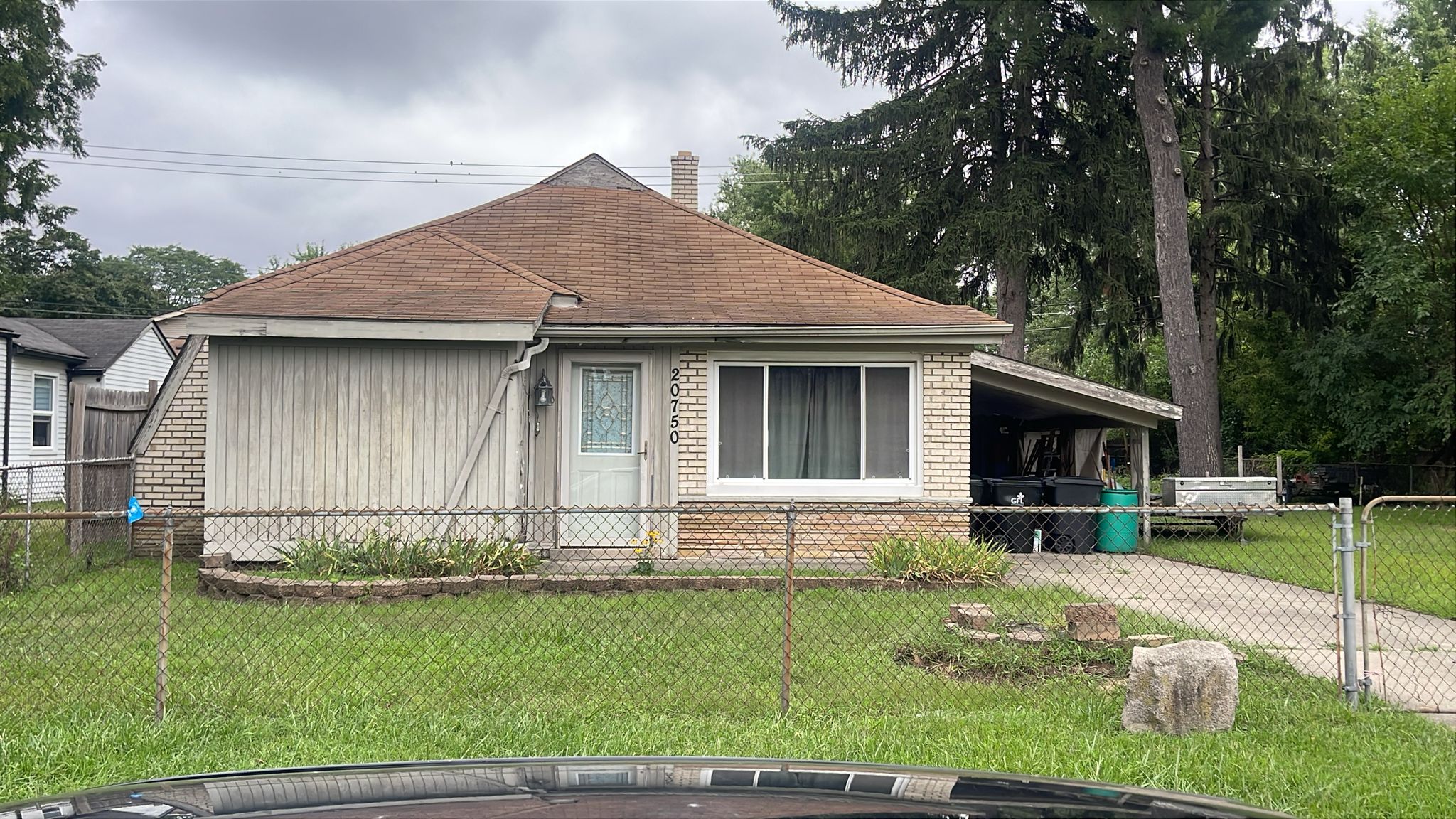 20750 St Francis, Farmington Hills, MI