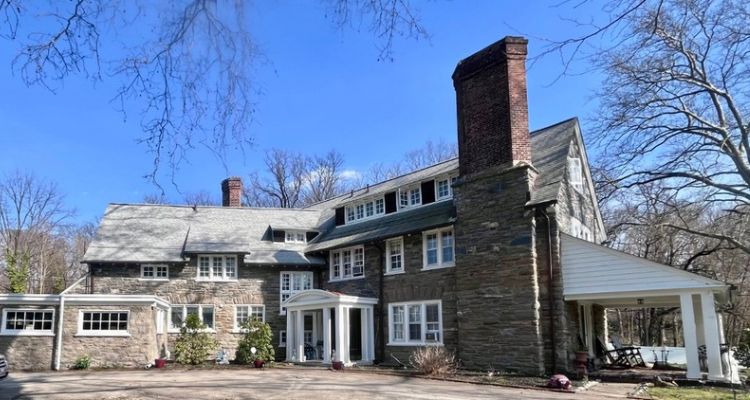 1209 Lenox Rd, Jenkintown, PA