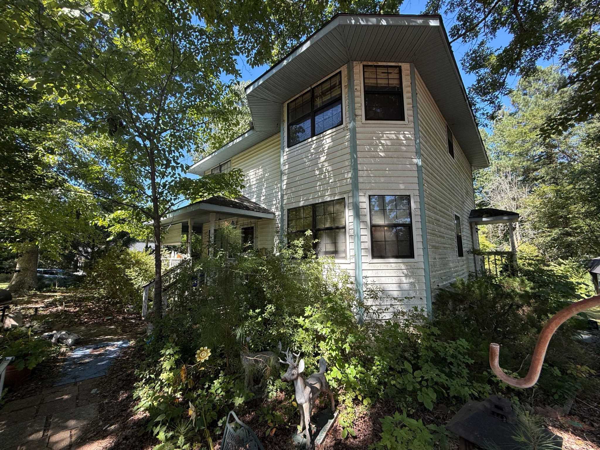 603 Locust Rd, Hillsborough, NC