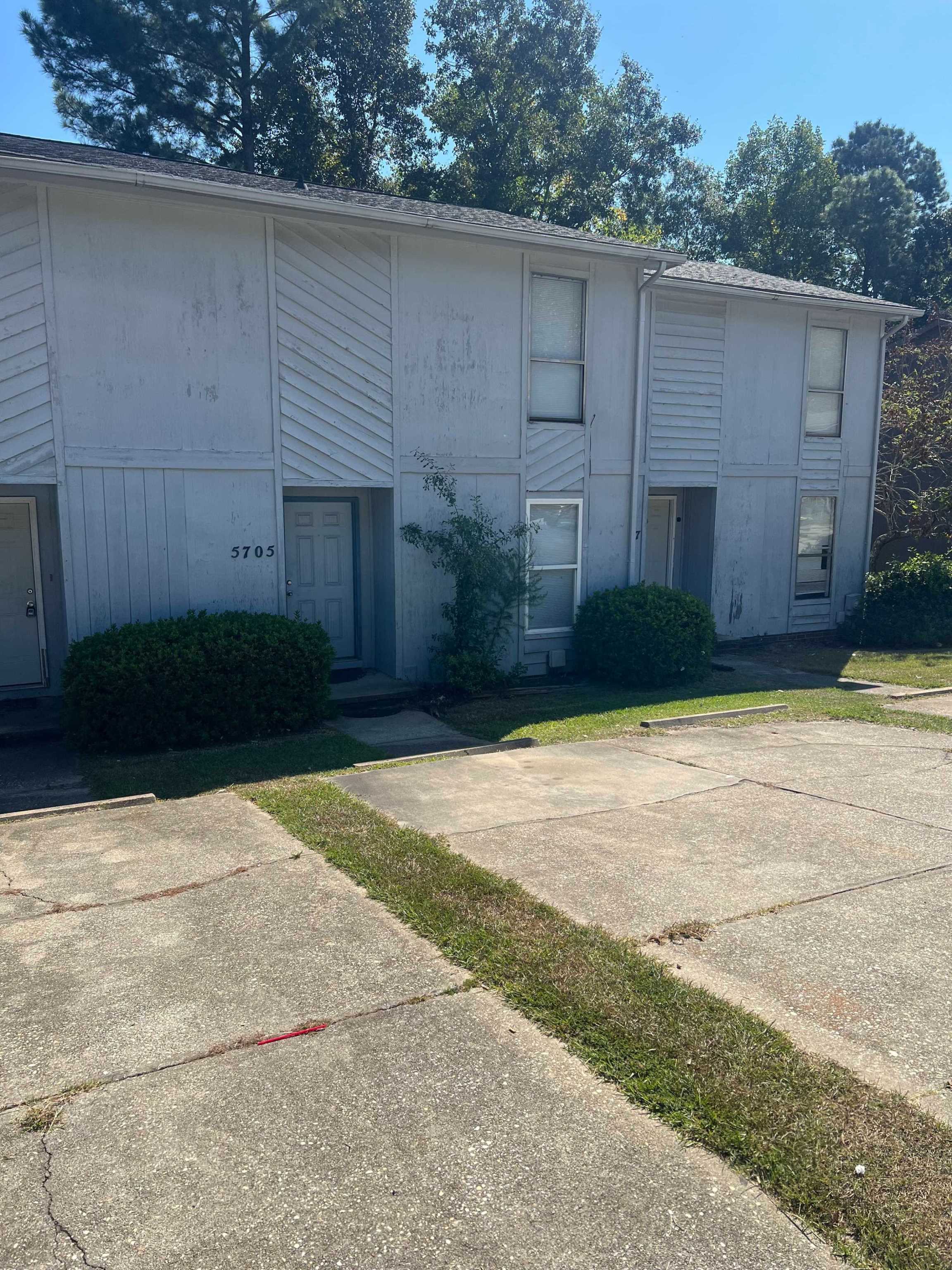 5703 & 5707 Aftonshire Dr, Fayetteville, NC