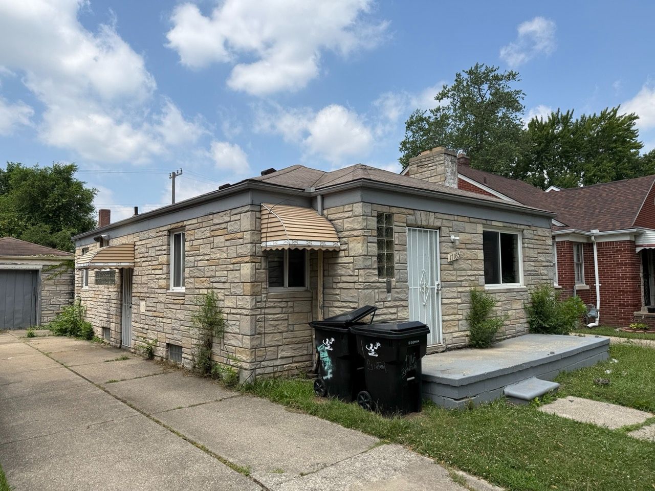 17165 Bradford Ave, Detroit, MI