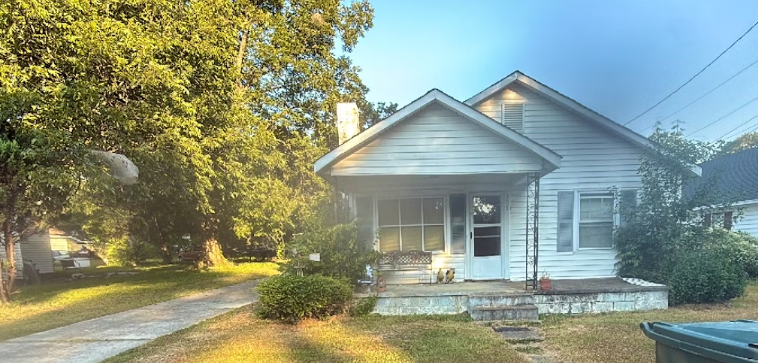 108 1st St, Erwin, NC