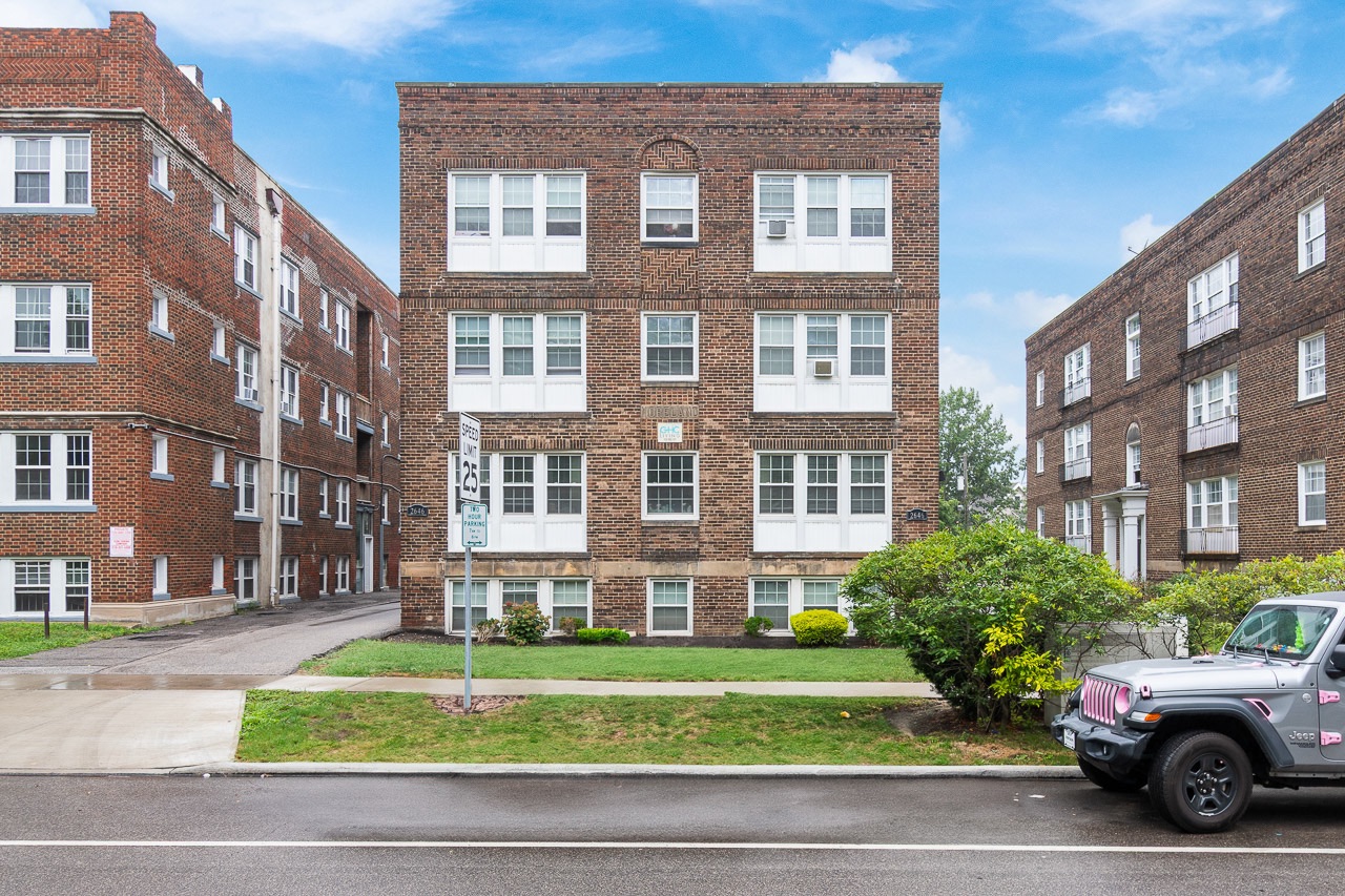 2646 N Moreland Blvd, Cleveland, OH