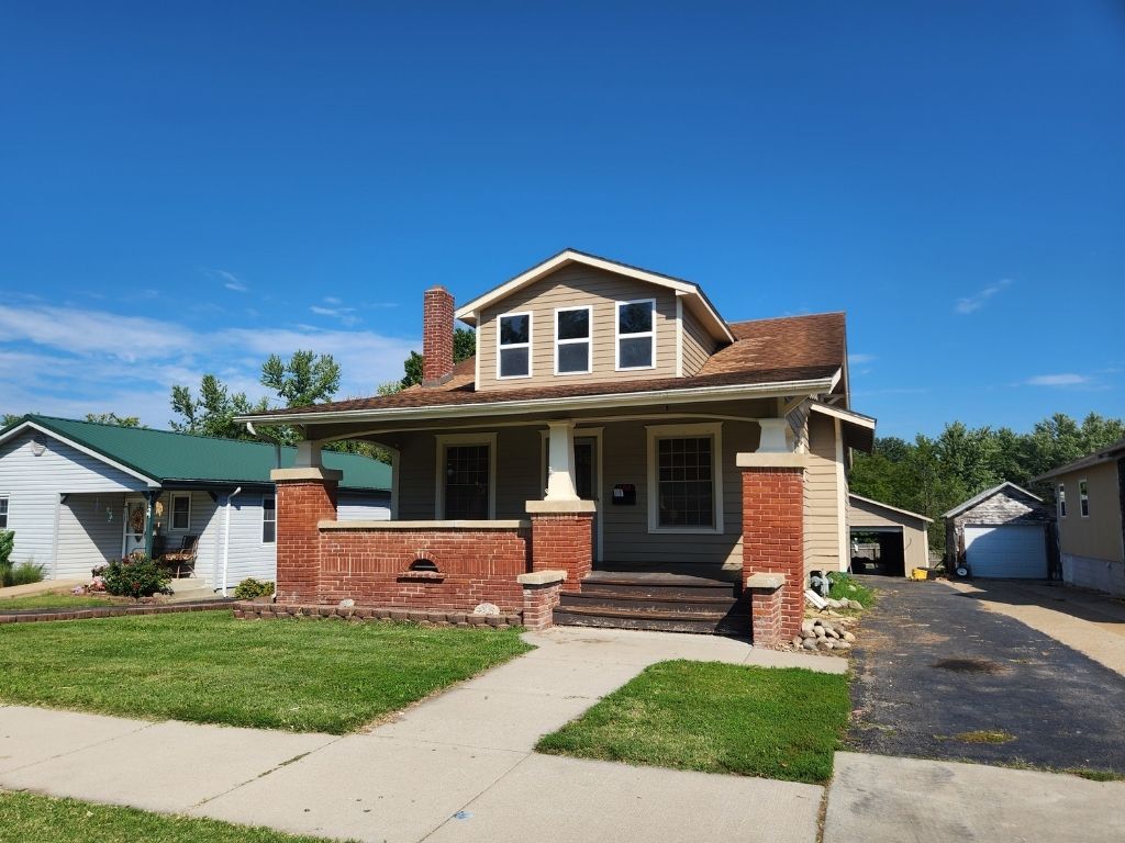 208 Main Street, Osawatomie, KS