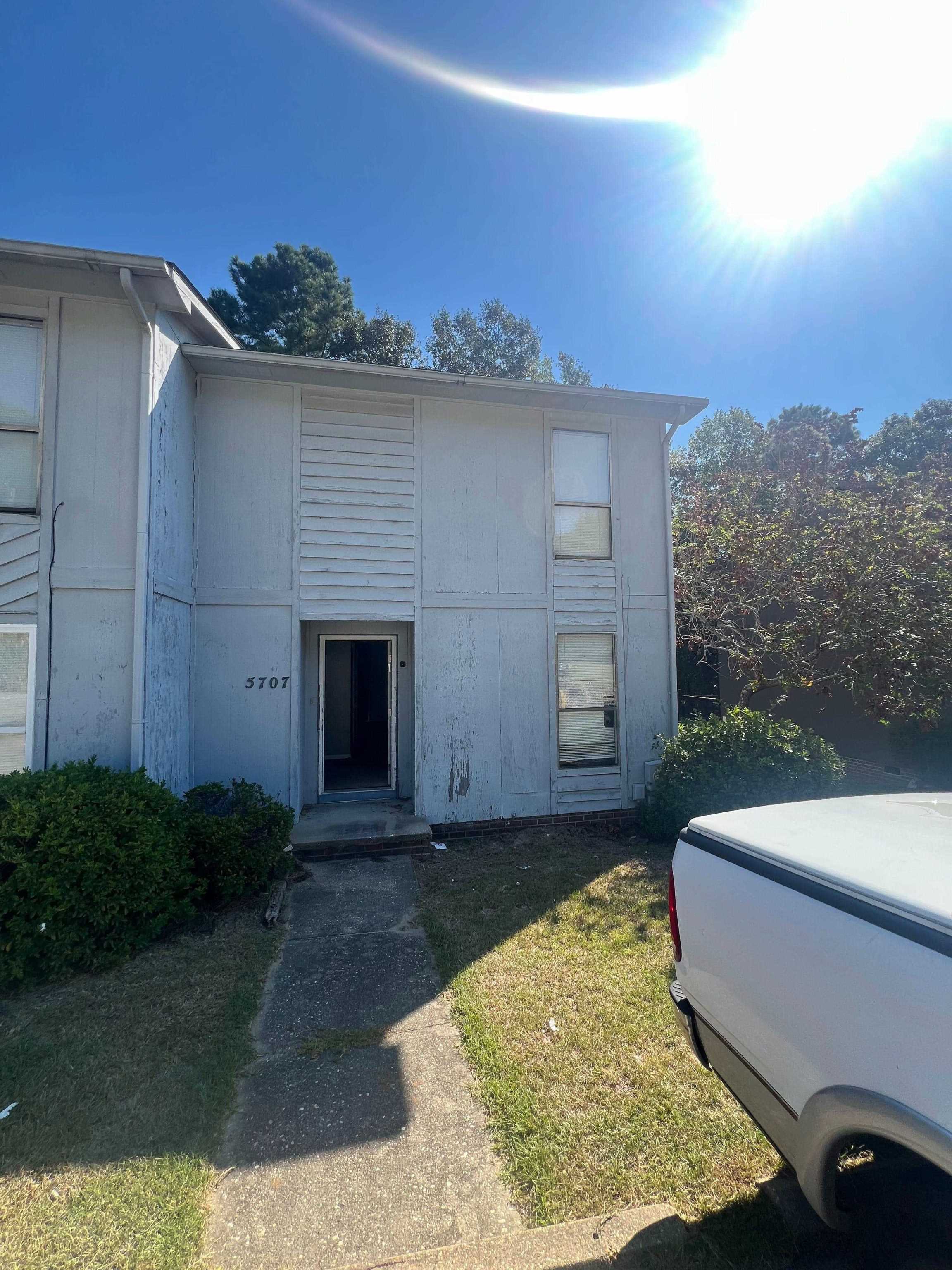 5707 Aftonshire Dr, Fayetteville, NC