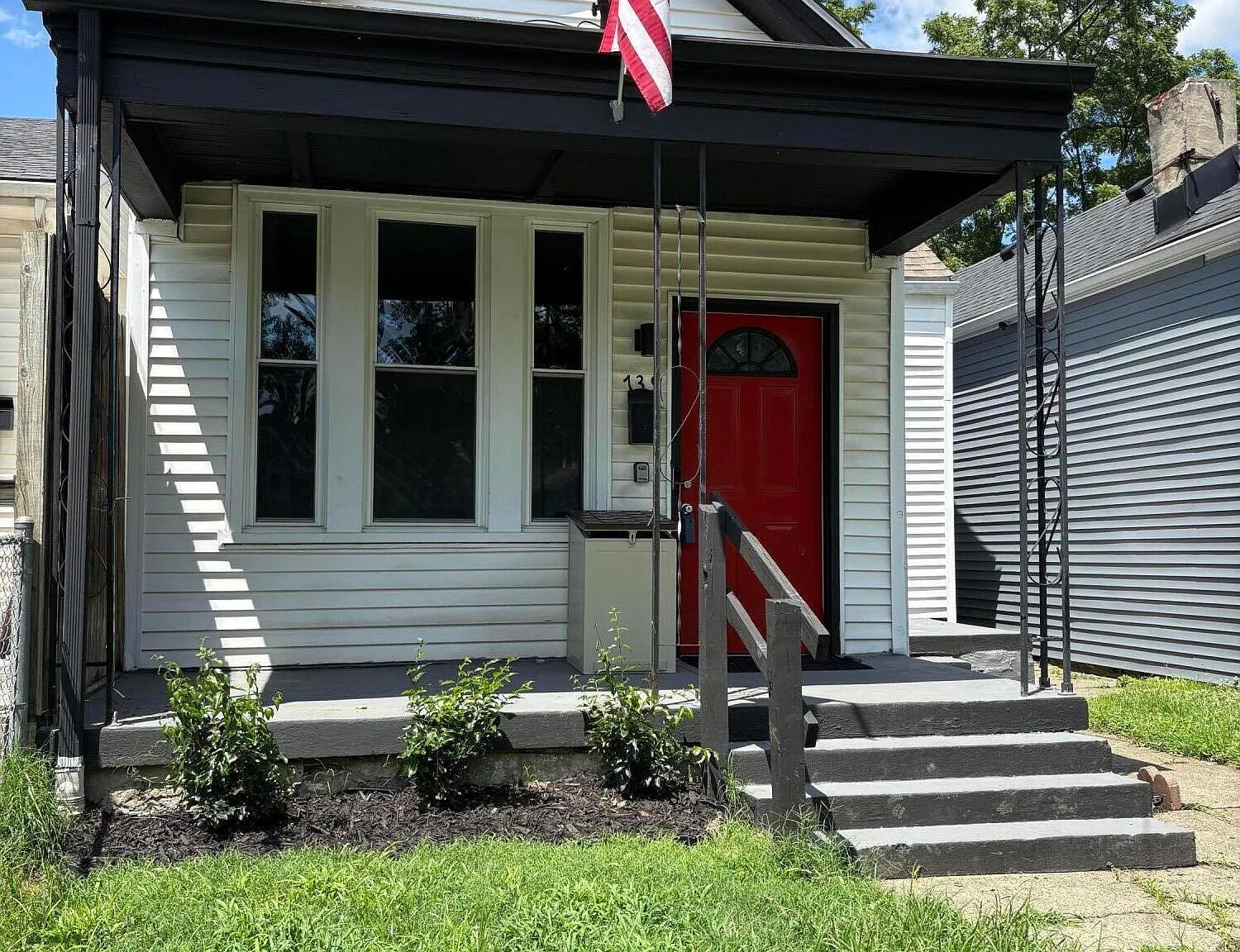 739 Heywood Ave, Louisville, KY