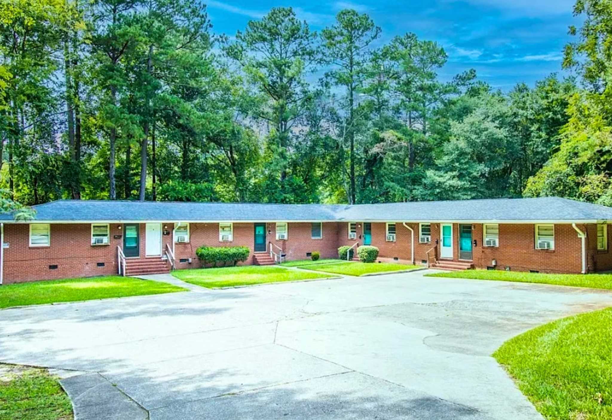 1707 Powatan St, Fayetteville, NC