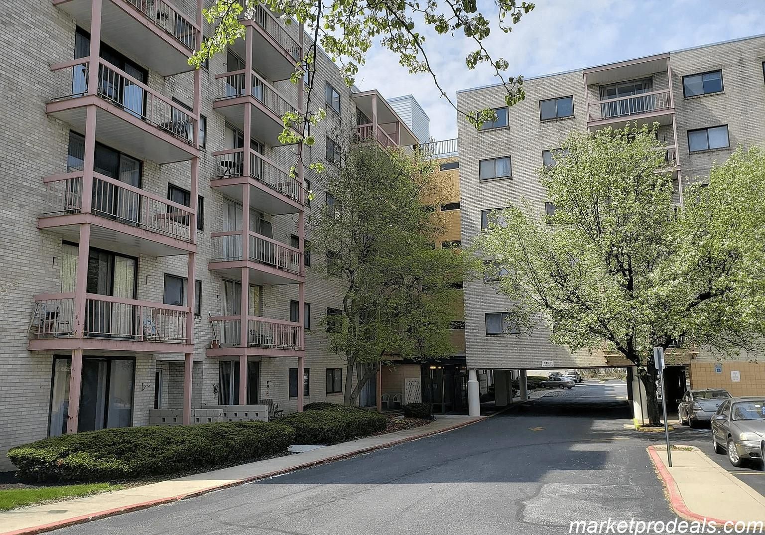 130 Slade Ave #2XX, Pikesville, MD