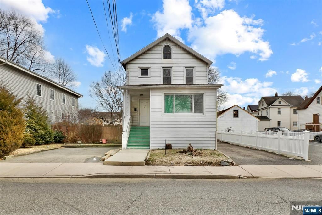 12 Brandt St, Little Ferry, NJ