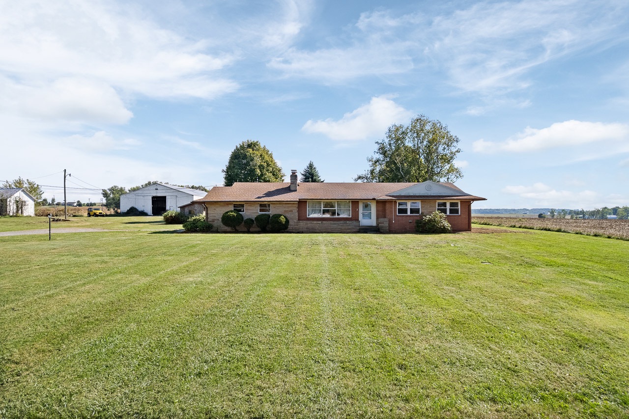 17867 Lincoln Way E, Dalton, OH