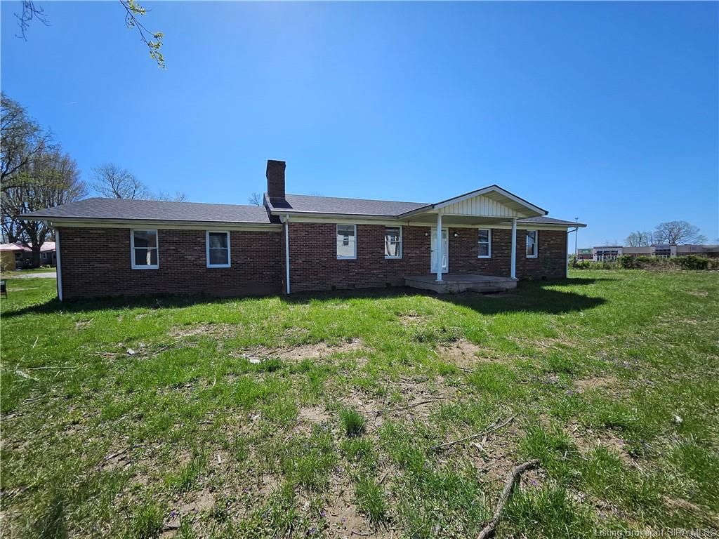8109 Old Hwy 60, Sellersburg, IN