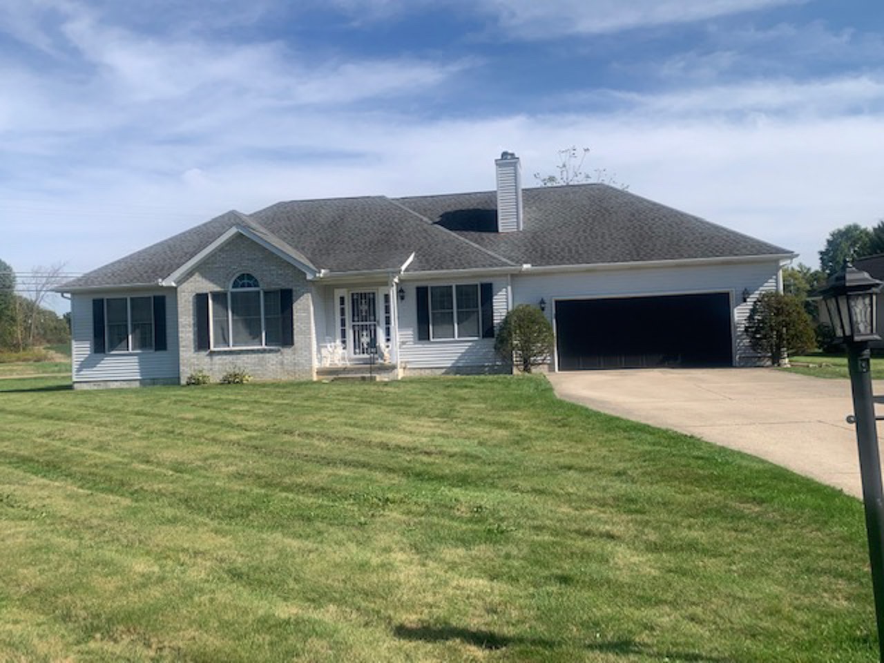 1033 Colonial Dr, Salem, OH