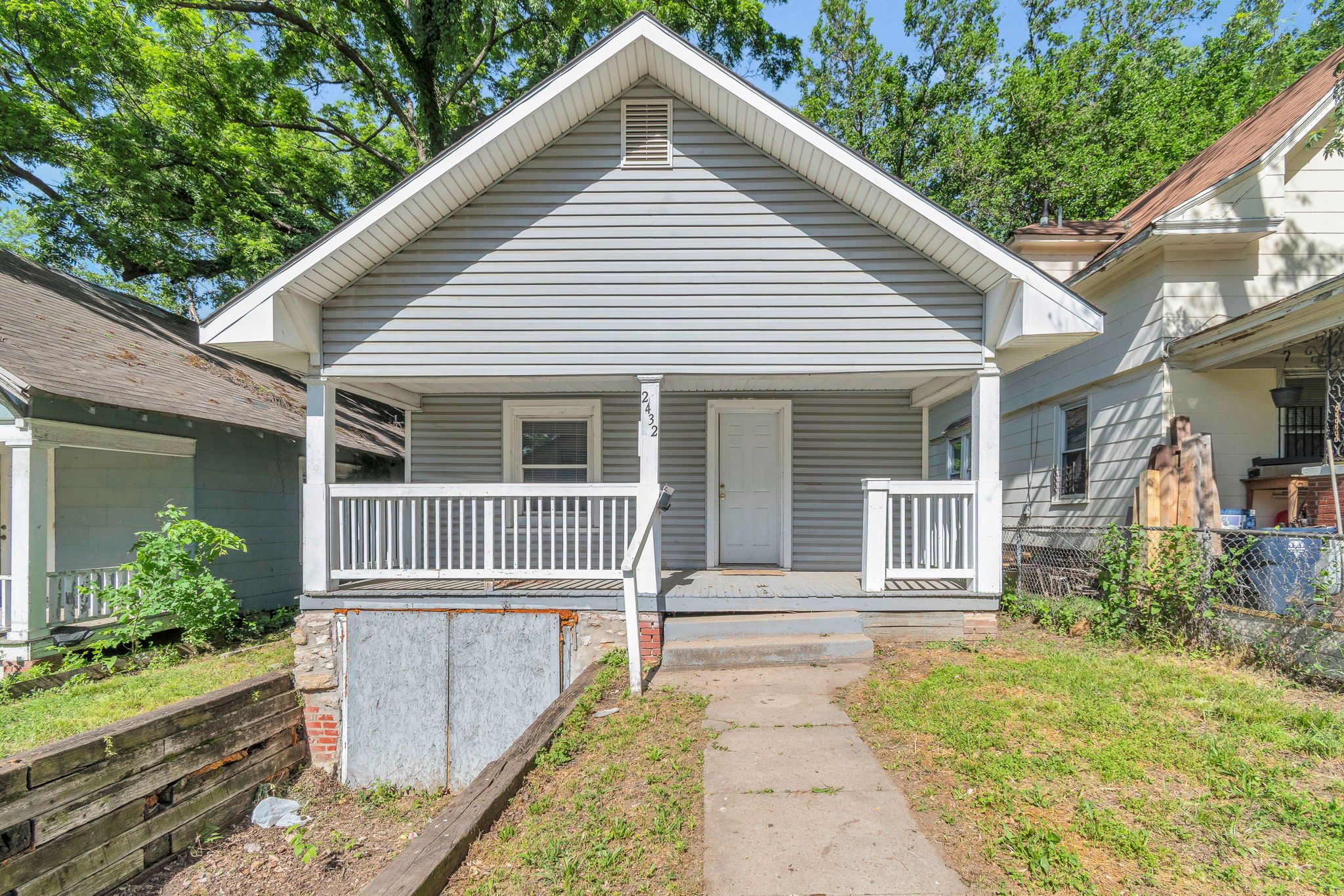 2432 Cypress Ave, Kansas City, MO