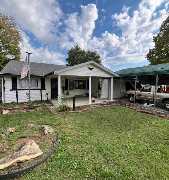 7301 Watson Ln, Louisville, KY