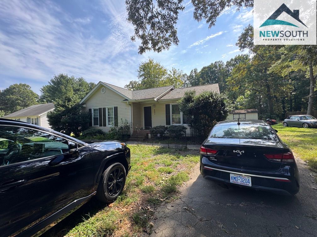 1892 Bethania-Rural Hall Rd, Winston-Salem, NC