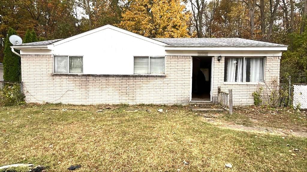 16226 Karin St, Taylor, MI