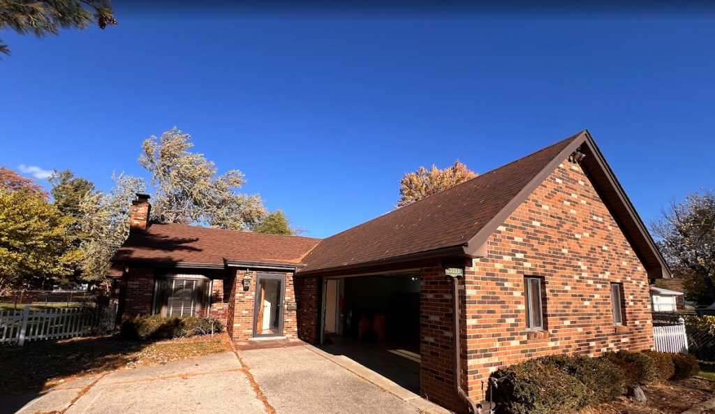 23211 Glenbrook St, St. Clair Shores, MI