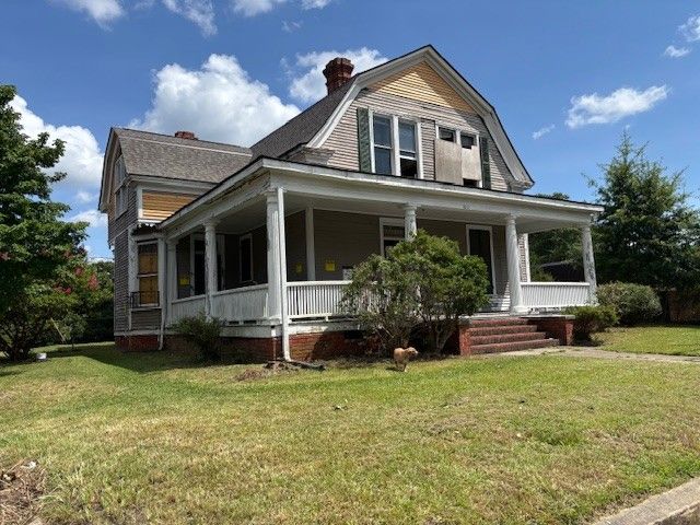 1817 Chapel Hill Rd, Durham, NC