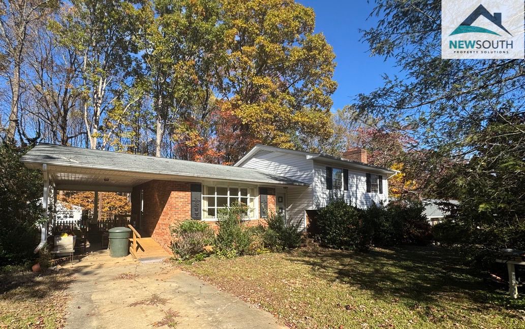 3547 Cherry Ln, Greensboro, NC