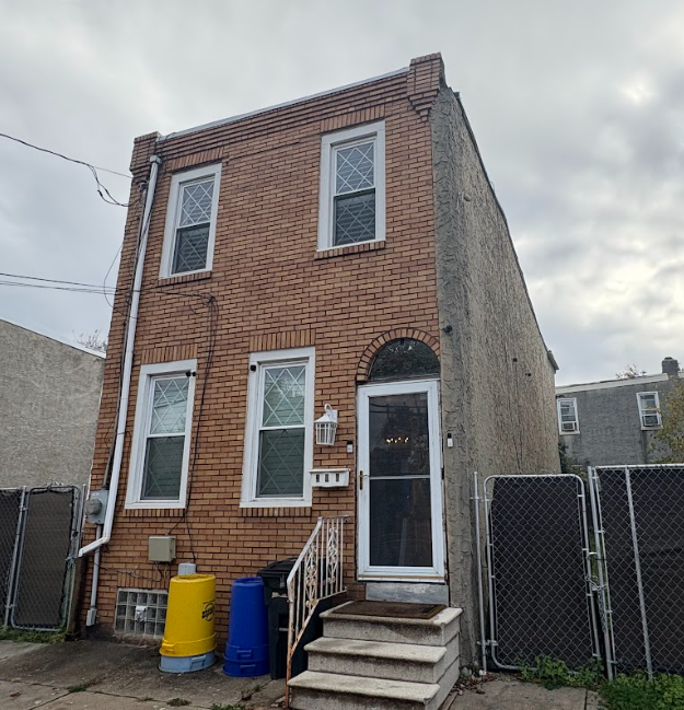 X Walnut St, Camden, NJ