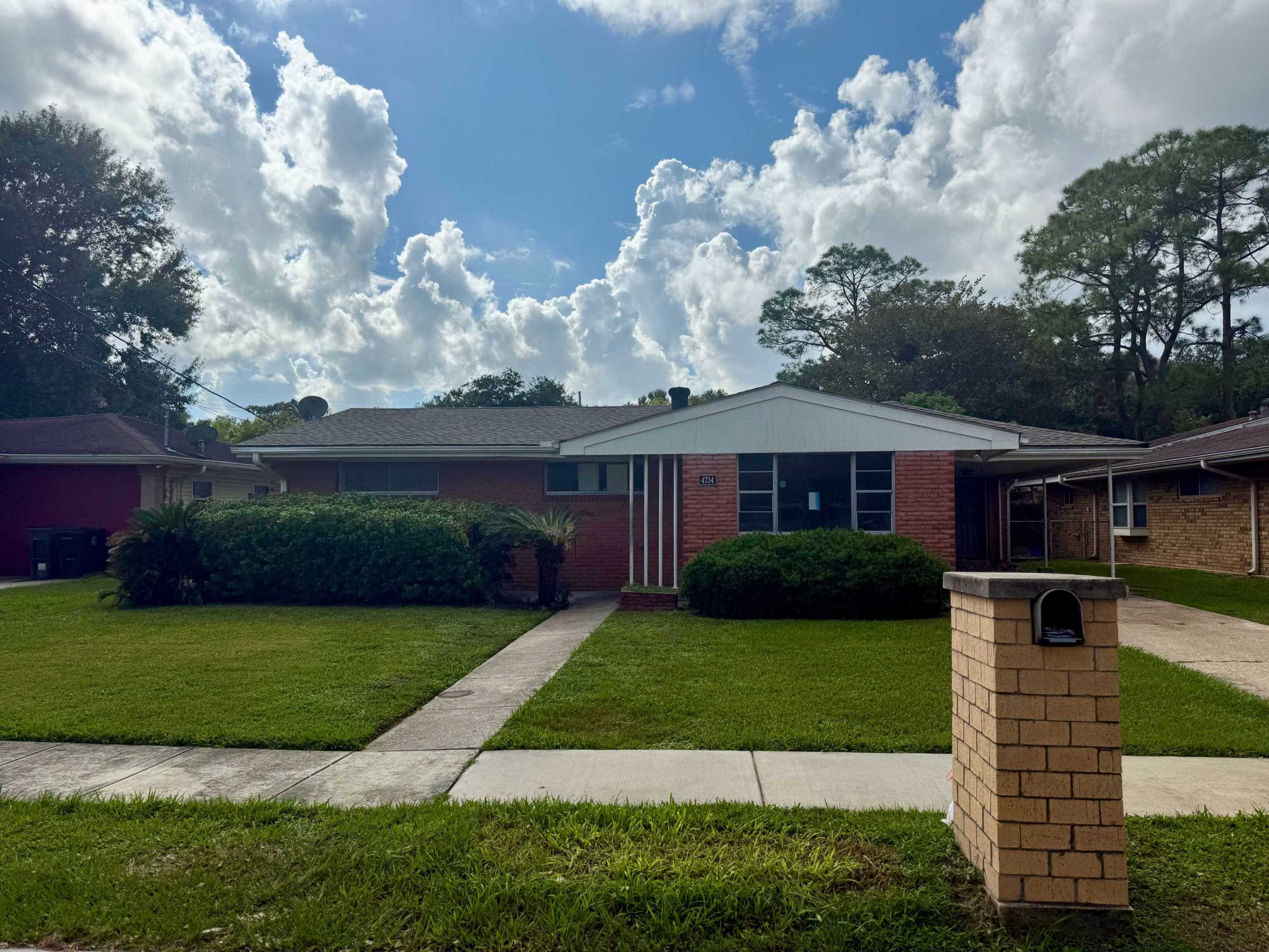 4734 Galahad Dr, New Orleans, LA