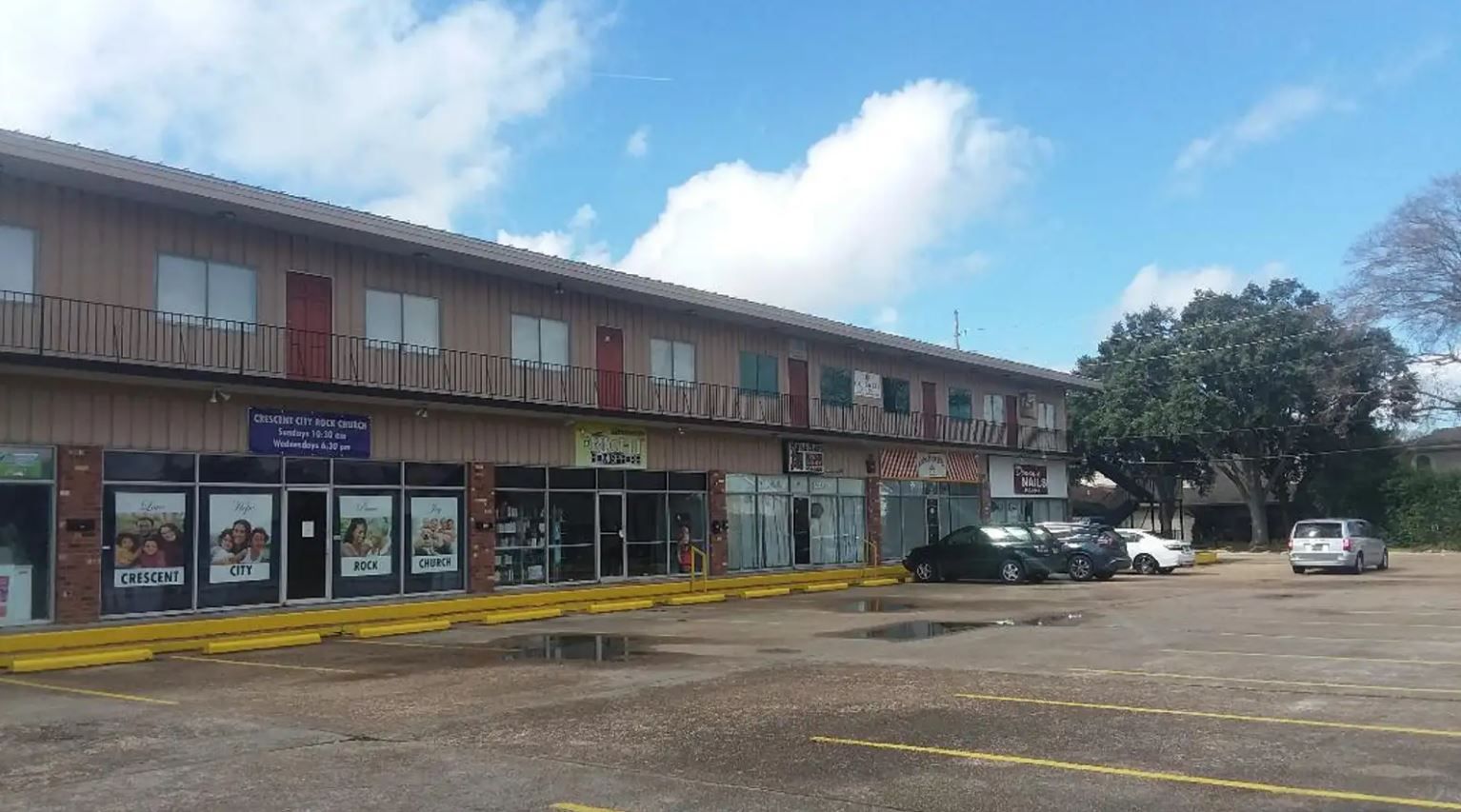 4516 Shores Dr, Metairie, LA