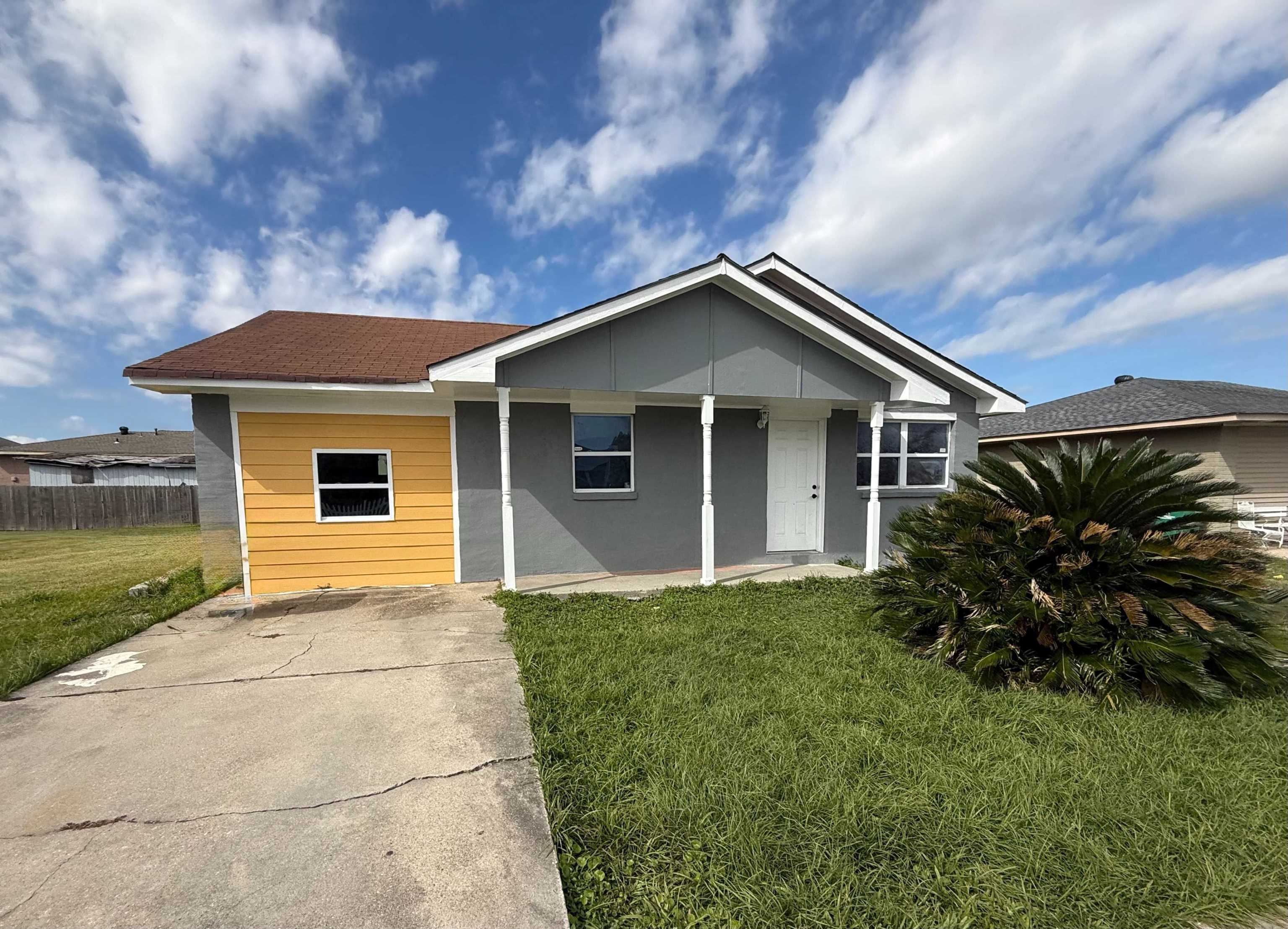 2088 Carver Dr, Marrero, LA