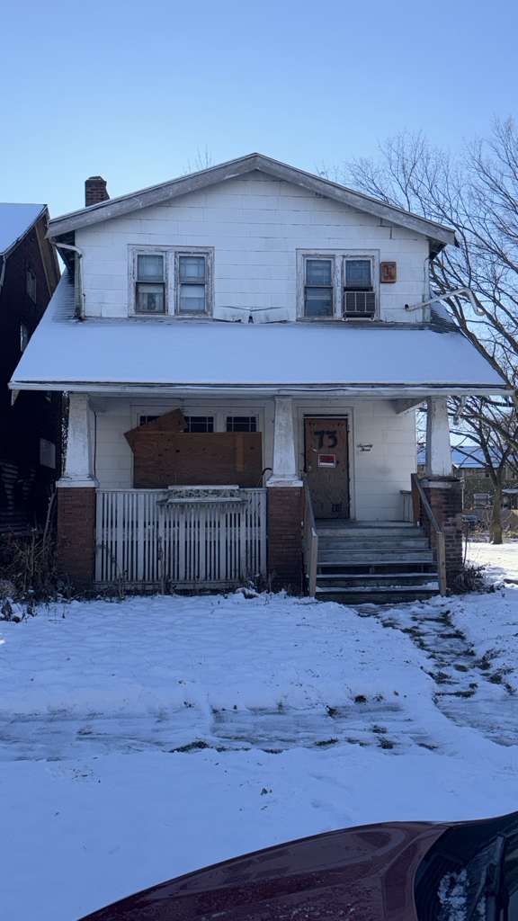 73 Grove St, Highland Park, MI